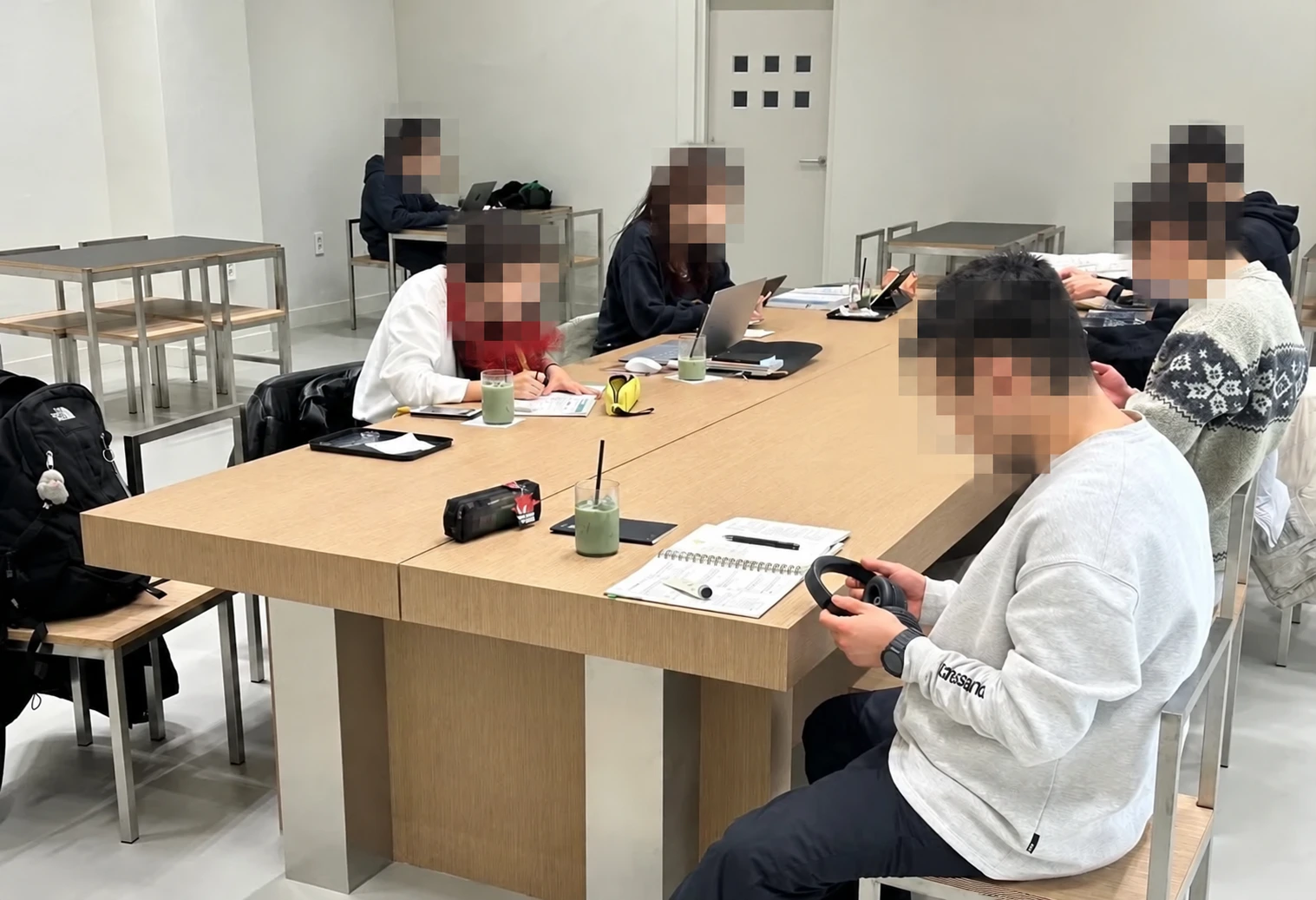 함께 공부하는 스터디 분위기 4